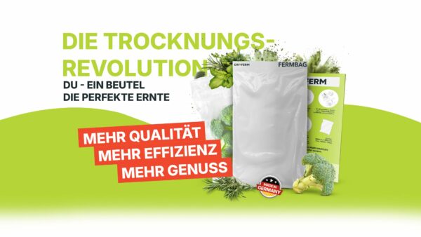 DryFerm Markenlogo auf atmungsaktivem Trocknungsbeutel für Blüten