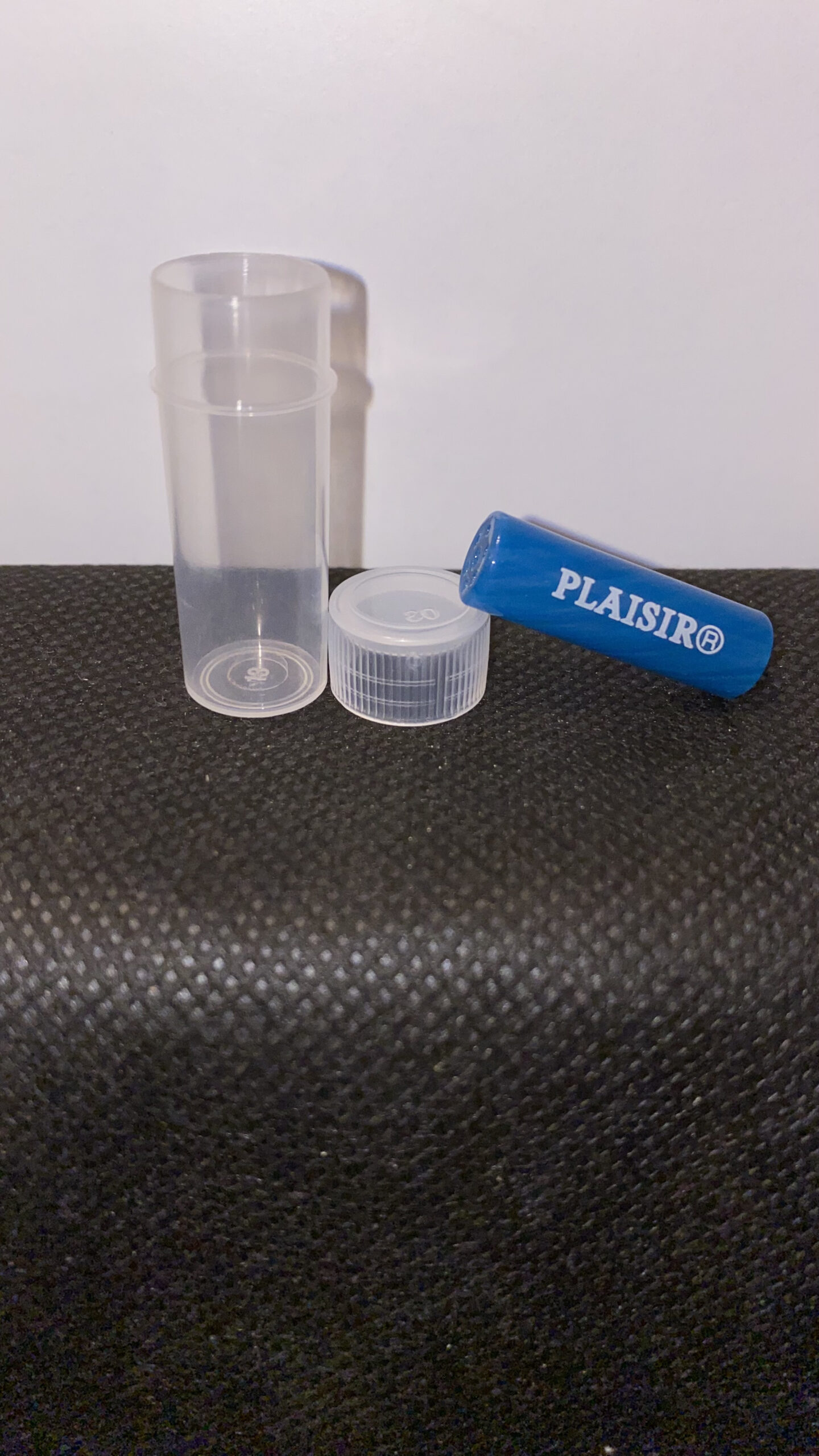 Nachhaltiger Glasfilter von Plaisir Blau